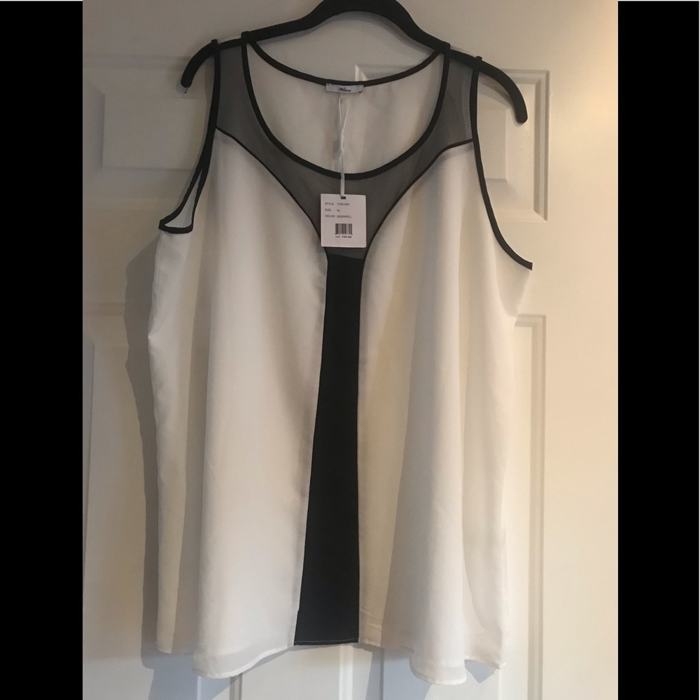 NWT Women’s Milano sleeveless Top